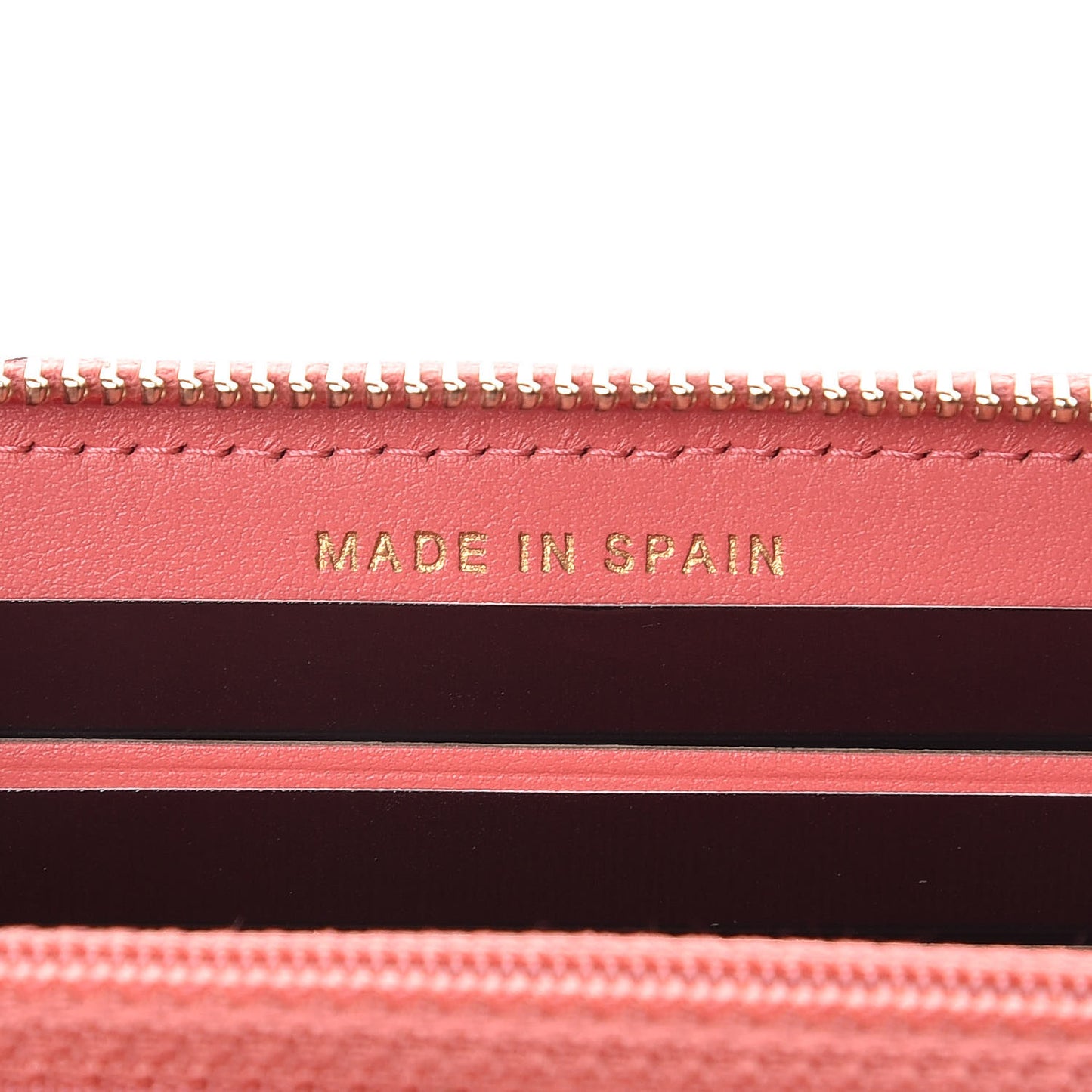 Iridescent Caviar Quilted Medium Zip Around Wallet Pink