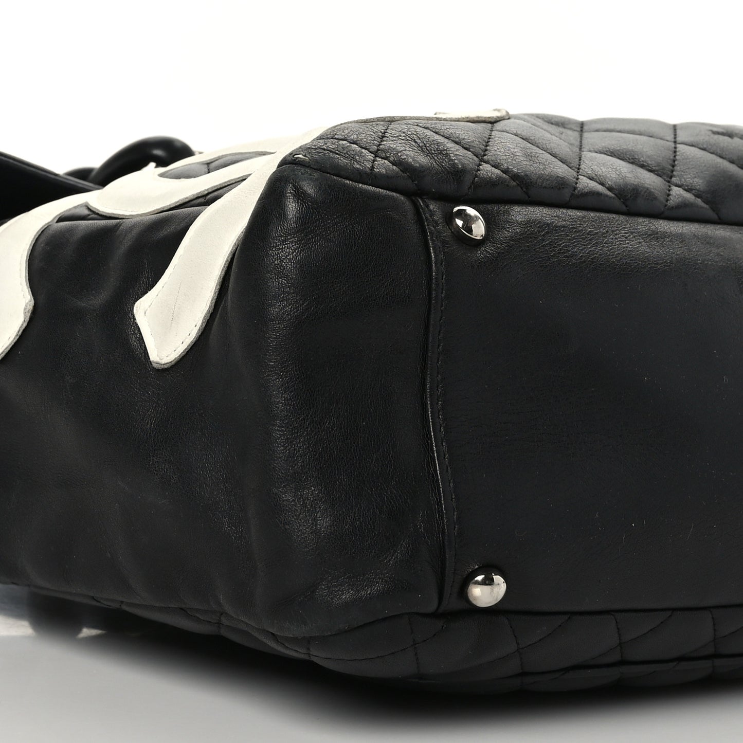 Calfskin Quilted Large Cambon Flap Black White