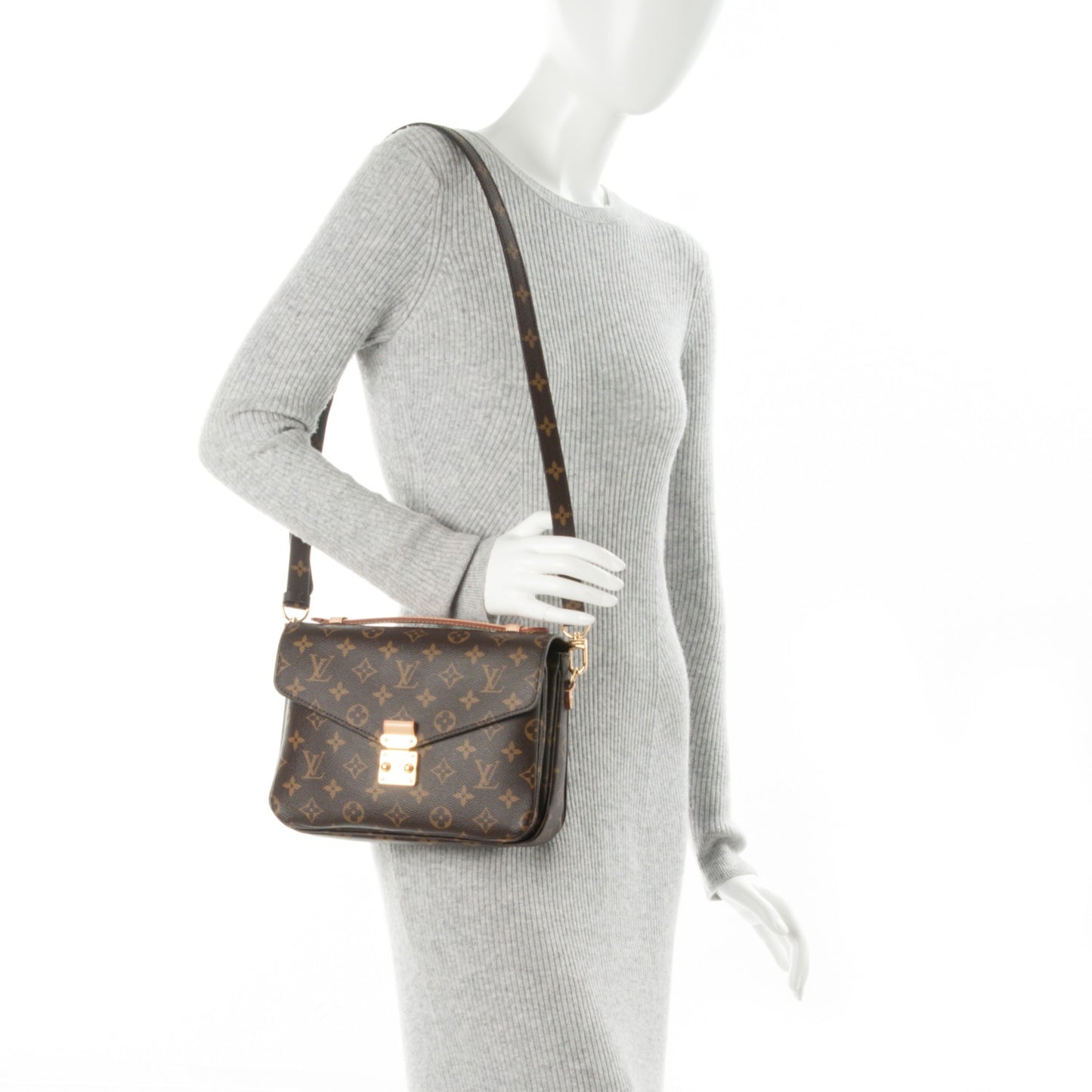 Monogram Pochette Metis