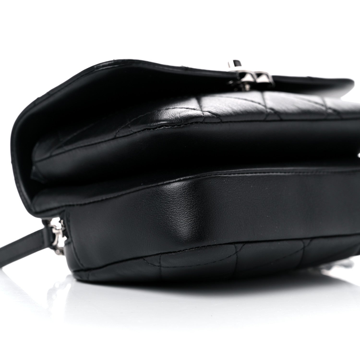 Chanel Lambskin Quilted CC Flap Black 8 of 9