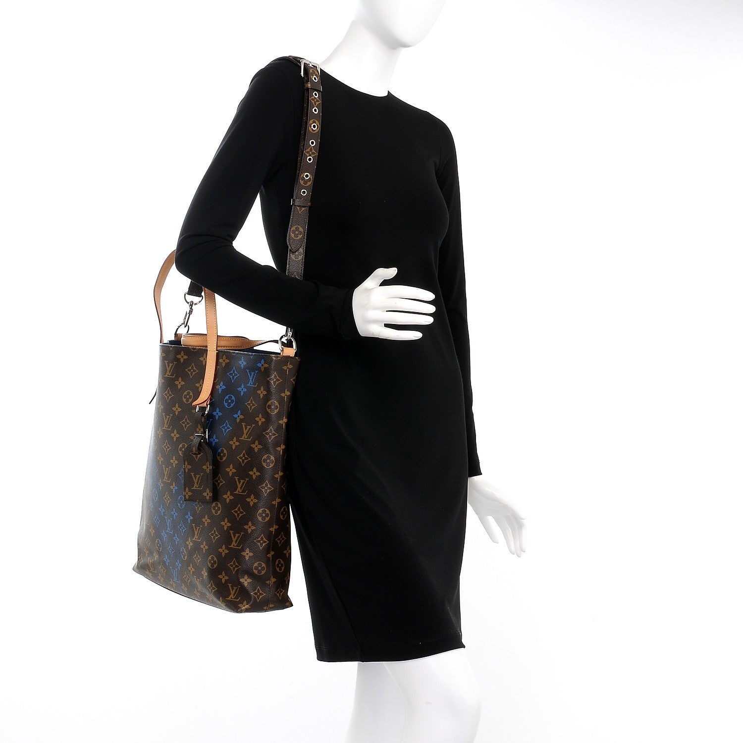 Louis Vuitton Monogram V Cabas Jour Blue 2 of 8