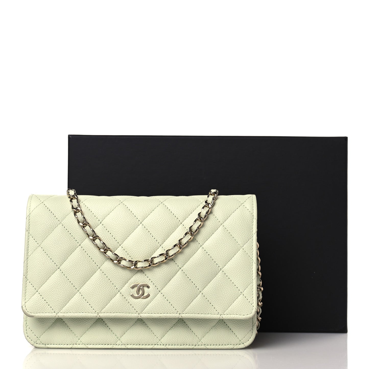 Caviar Quilted Wallet On Chain WOC Light Green