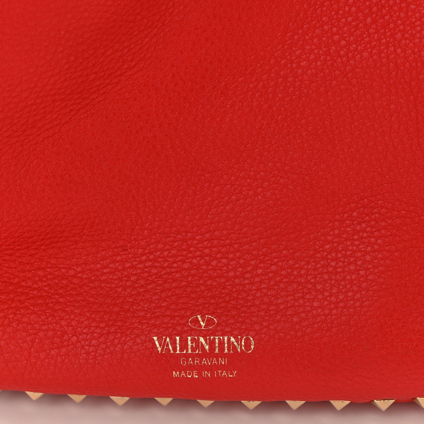 Grained Calfskin Medium Rockstud Reversible Tote Tan Red