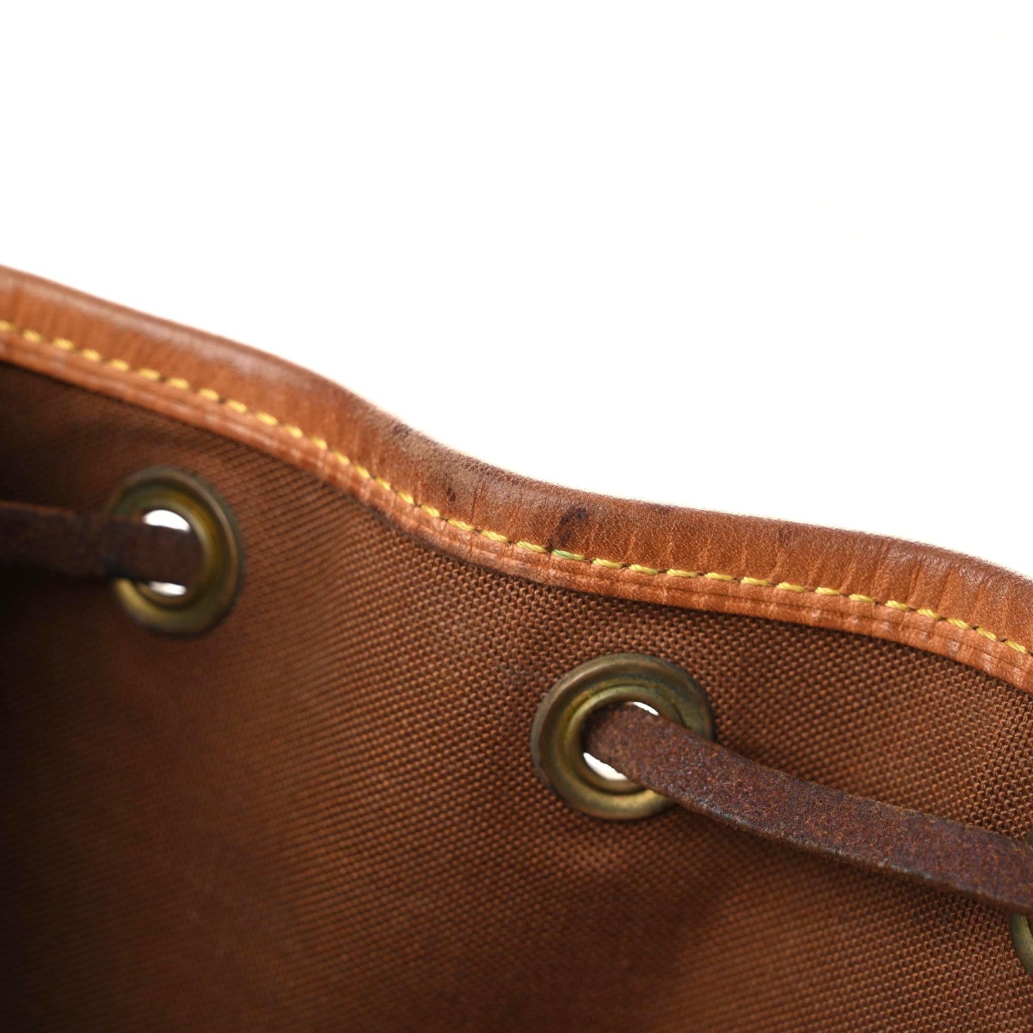 Louis Vuitton Monogram Montsouris MM Backpack 29 of 32