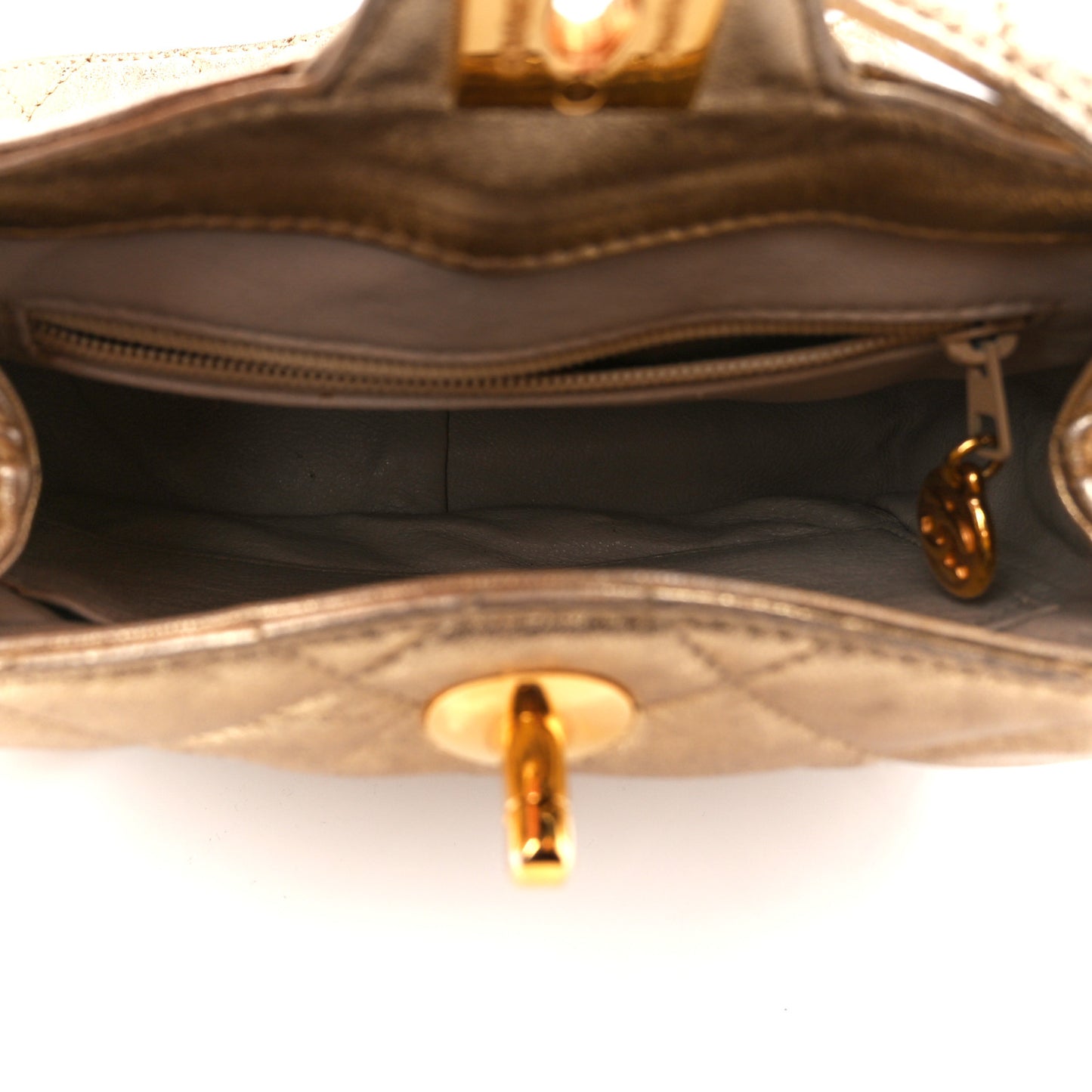 Metallic Lambskin Quilted Shoulder Bag Gold