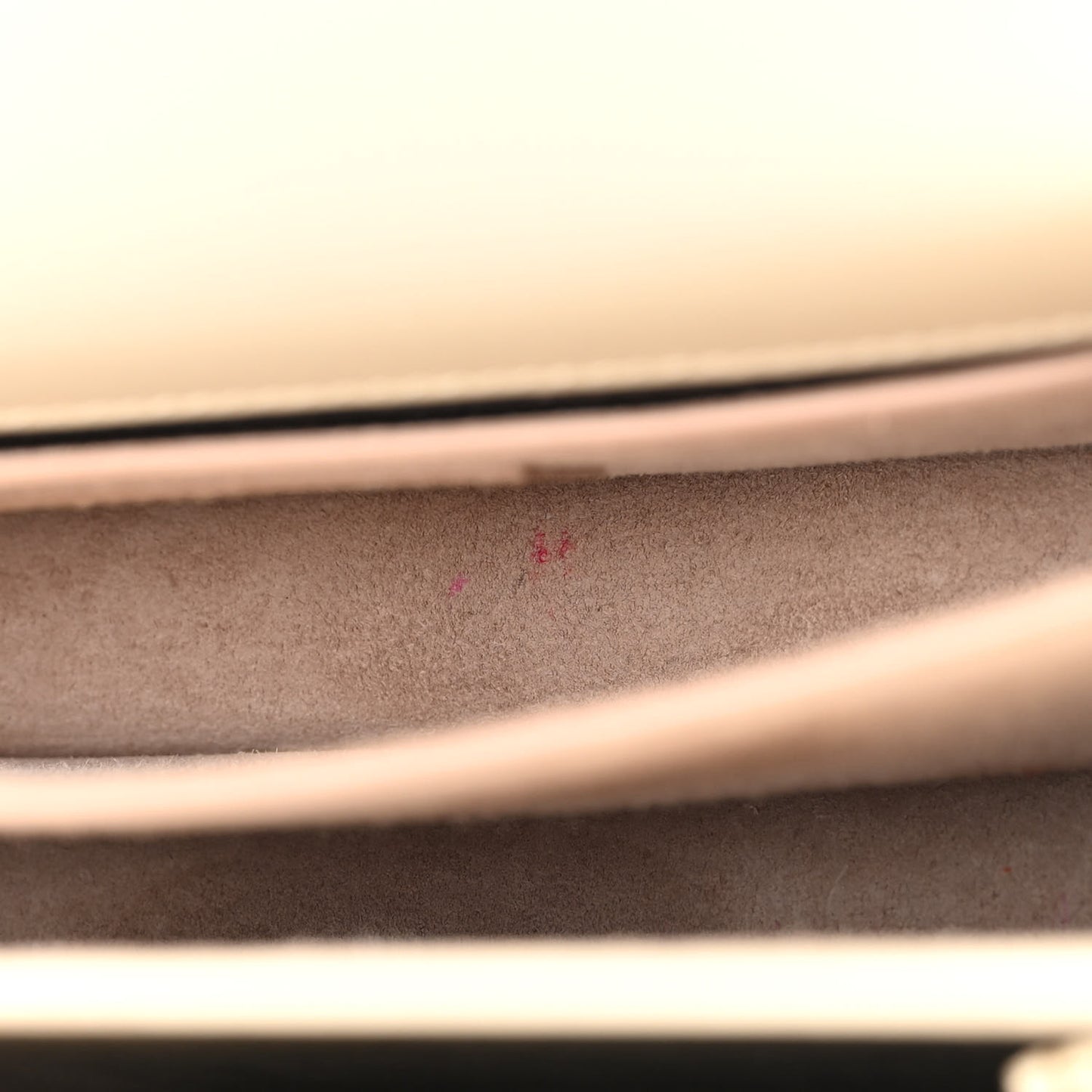Calfskin Medium Monogram Sunset Crema Soft