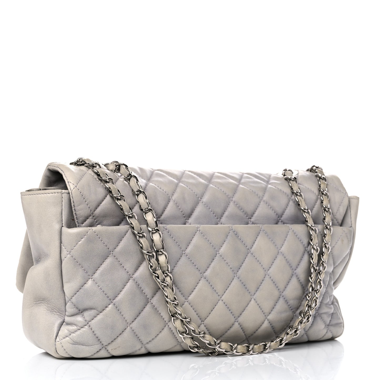 Lambskin Quilted Jumbo Coco Rain Flap Grey