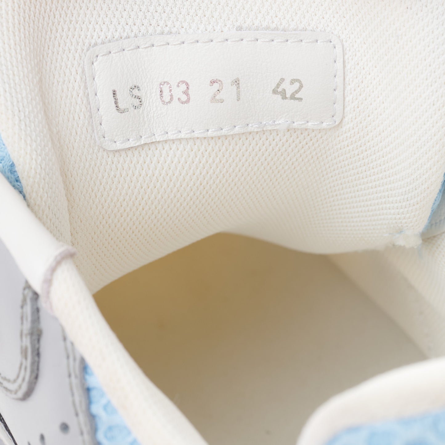 Technical Mesh Calfskin Mens B22 Sneakers 42 White Blue Grey