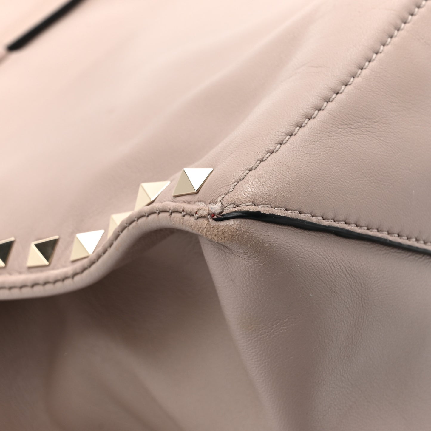 Nappa Medium Rockstud Soft Tote Soft Noisette