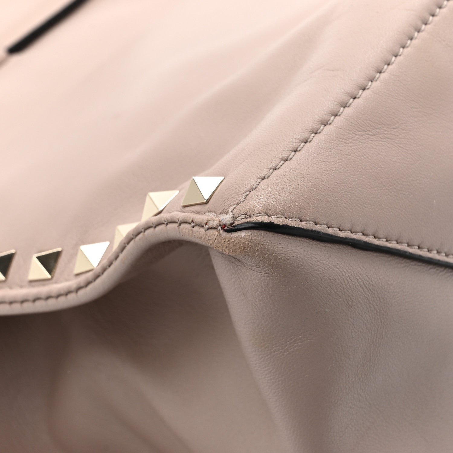 Valentino Garavani Nappa Medium Rockstud Soft Tote Soft Noisette 18 of 21