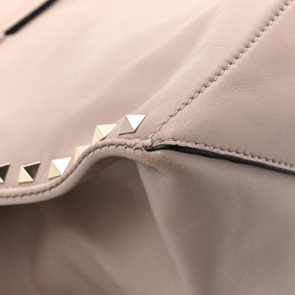 Valentino Garavani Nappa Medium Rockstud Soft Tote Soft Noisette 18 of 21