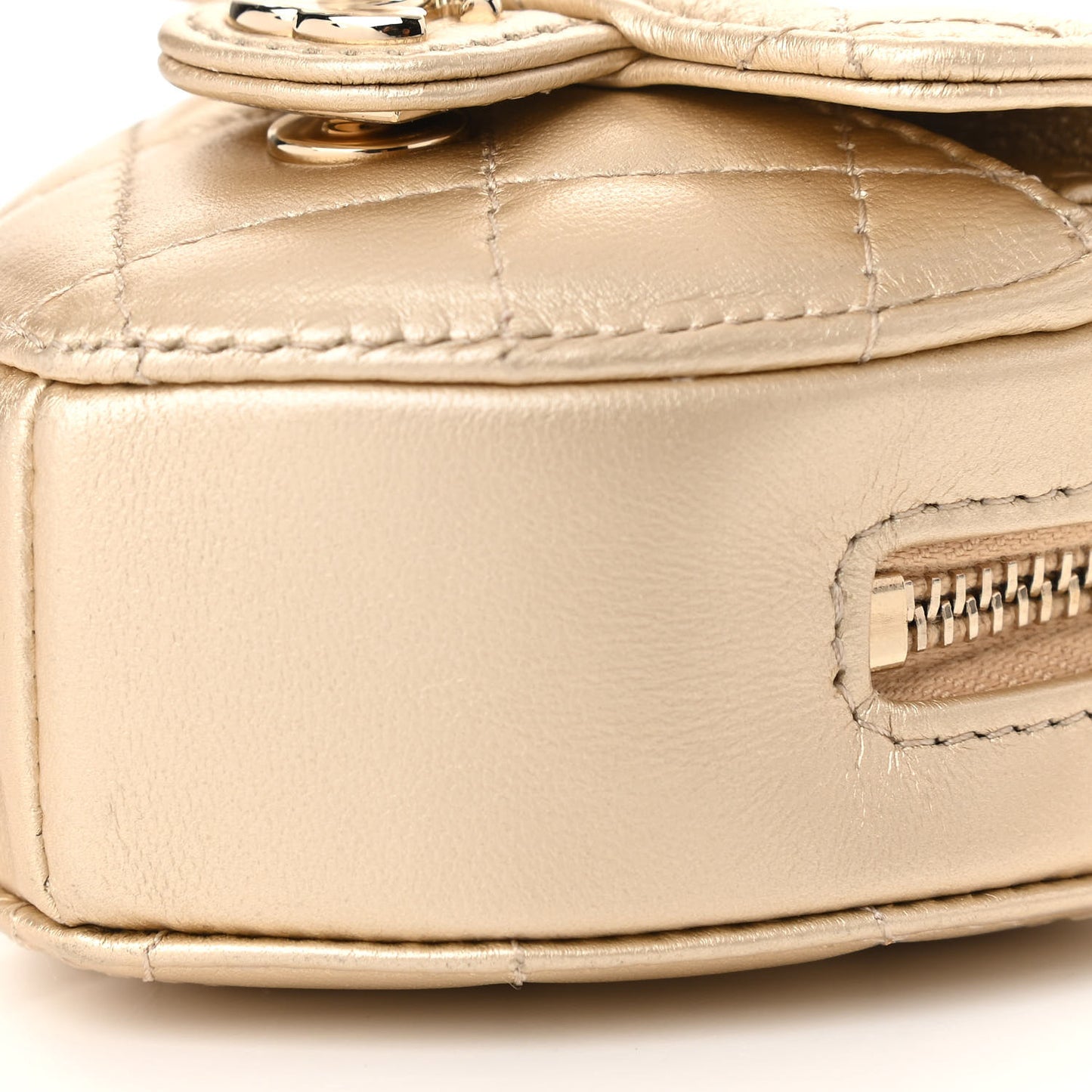 Metallic Lambskin Quilted CC In Love Heart Coin Purse With Chain Gold