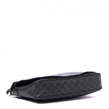 Louis Vuitton Damier Graphite Daniel GM 3 of 8