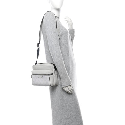 Louis Vuitton Taigarama Outdoor Messenger Antartica 2 of 11