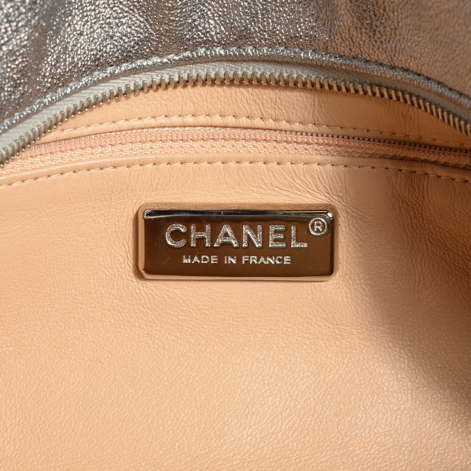 Chanel Metallic Goatskin Medium Luxe Ligne Bowler Silver 6 of 7