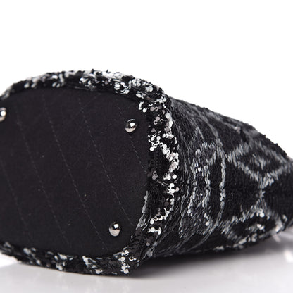 Chanel Sequin Wool Drawstring Bag Bag Black Silver 7 of 9