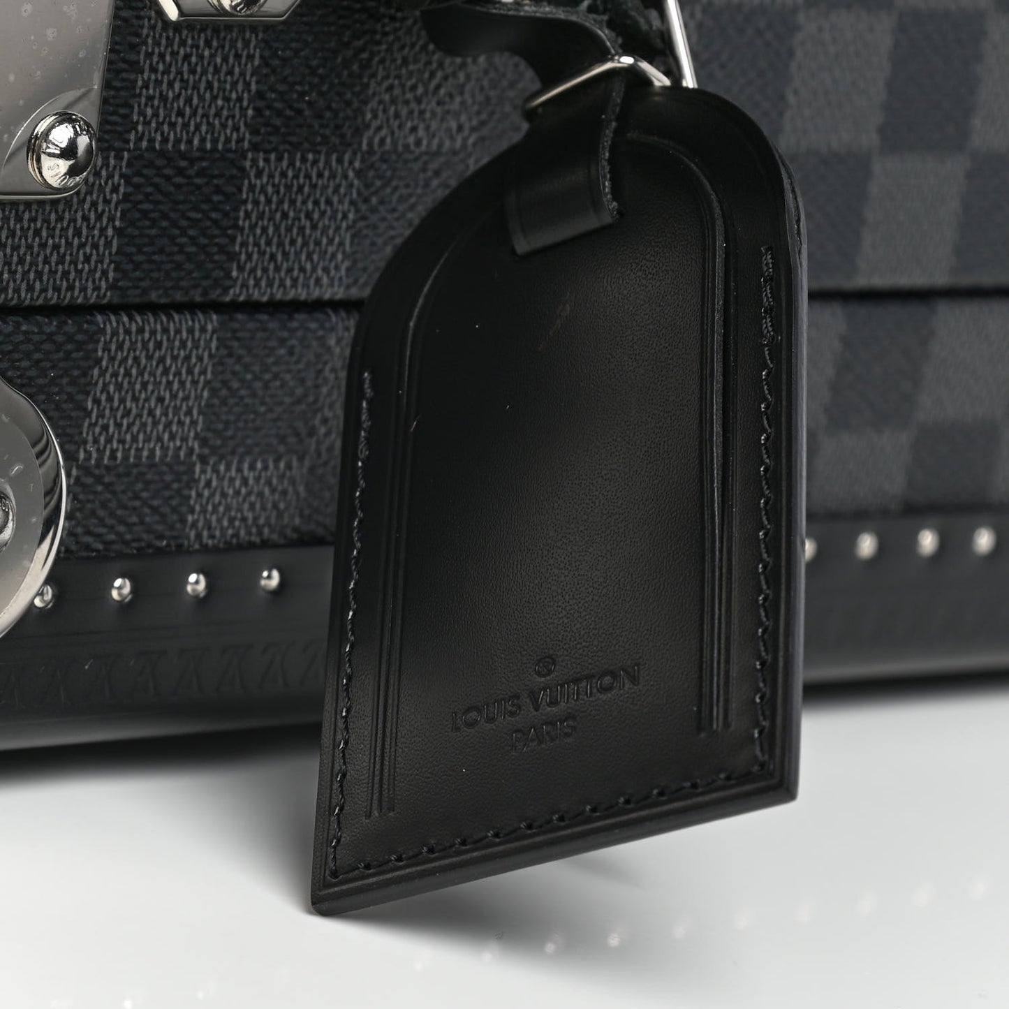 Damier Graphite Bisten 65 Suitcase Hard Case Trunk