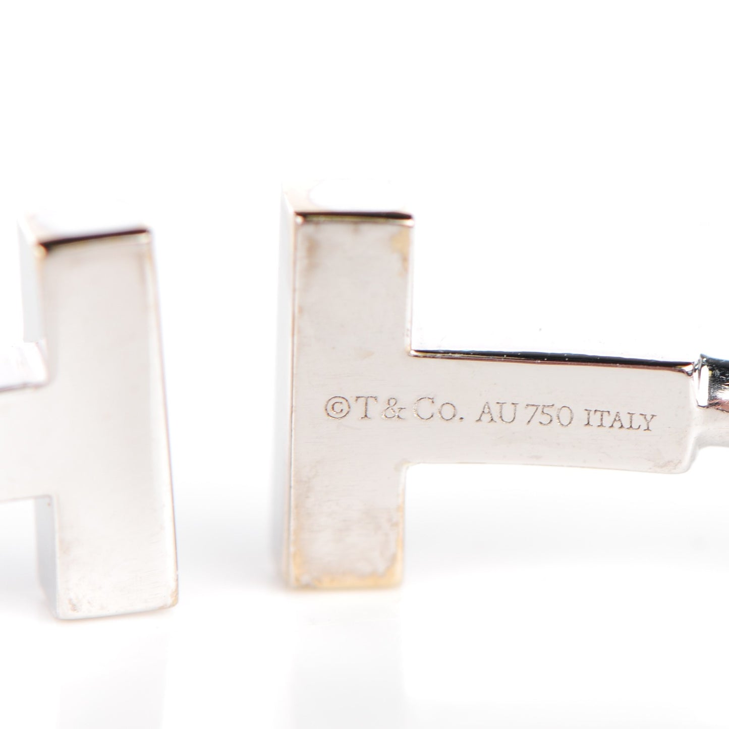 18K White Gold Diamond T Wire Bracelet