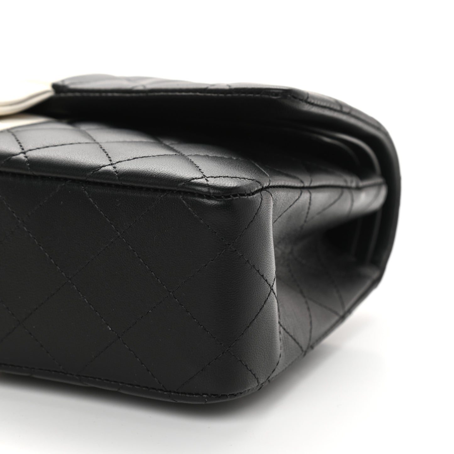Lambskin Quilted Medium Double Flap Black White