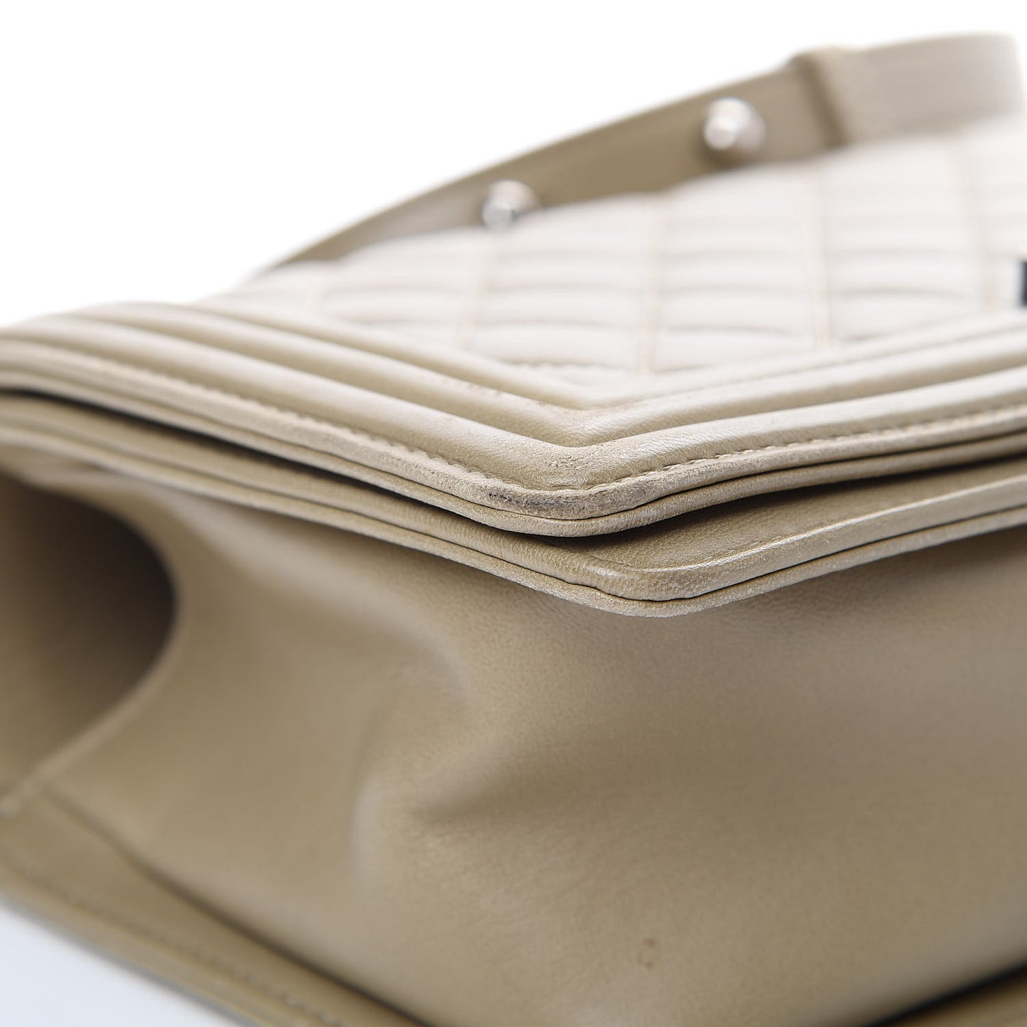 Lambskin Quilted Medium Boy Flap Khaki