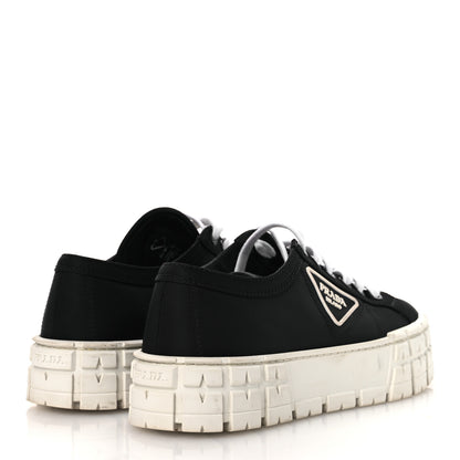 Prada Re-Nylon Gabardine Triangle Logo Double Wheel 50mm Sneakers 41.5 Black 5 of 12