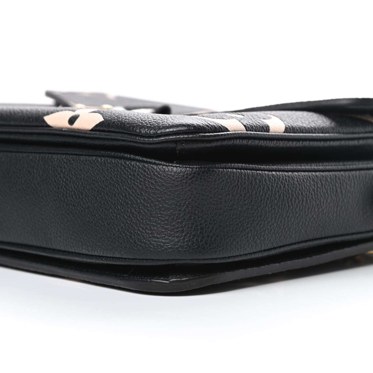 Louis Vuitton Empreinte Monogram Giant Pochette Metis Black Beige 9 of 9