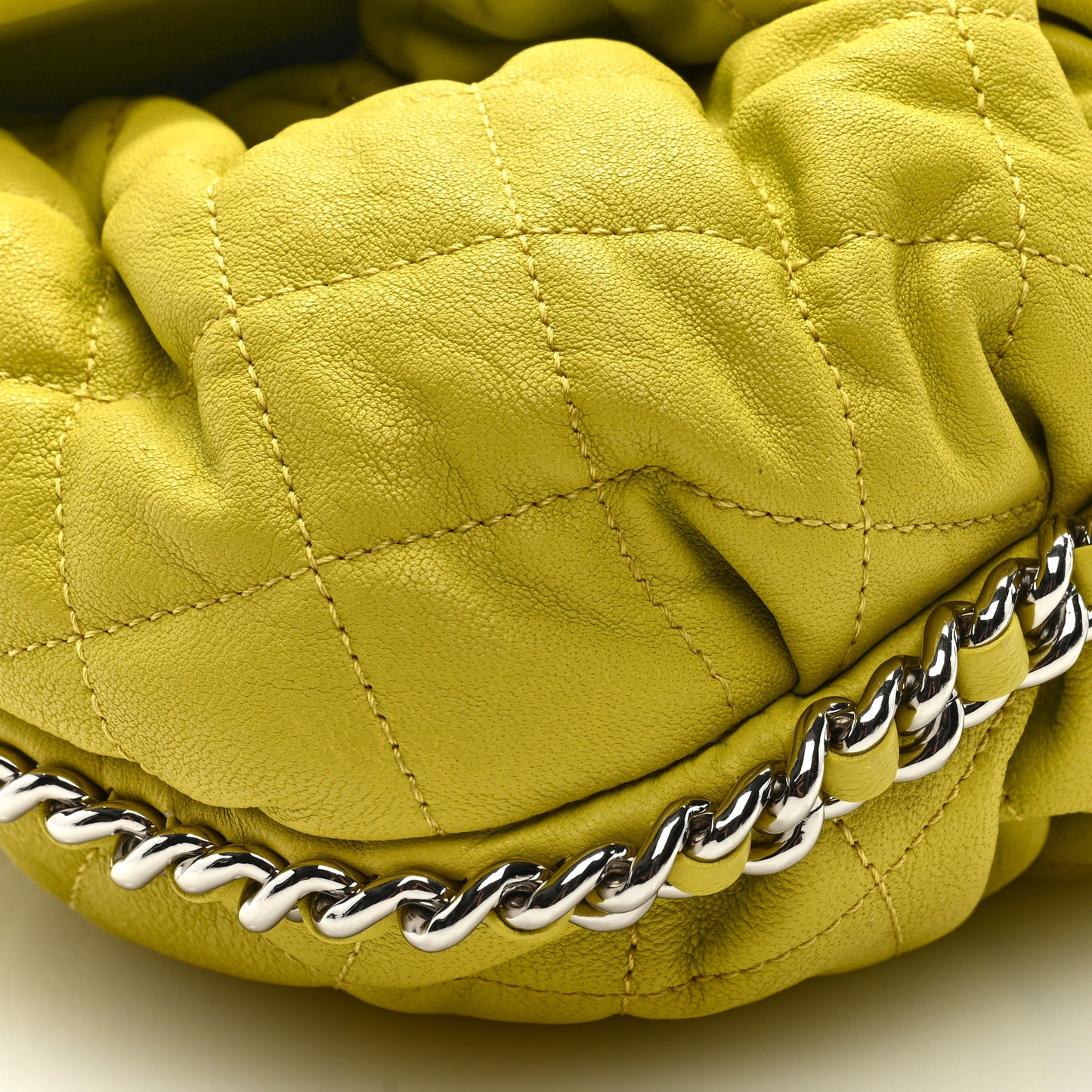 Washed Lambskin Chain Around Medium Messenger Yellow