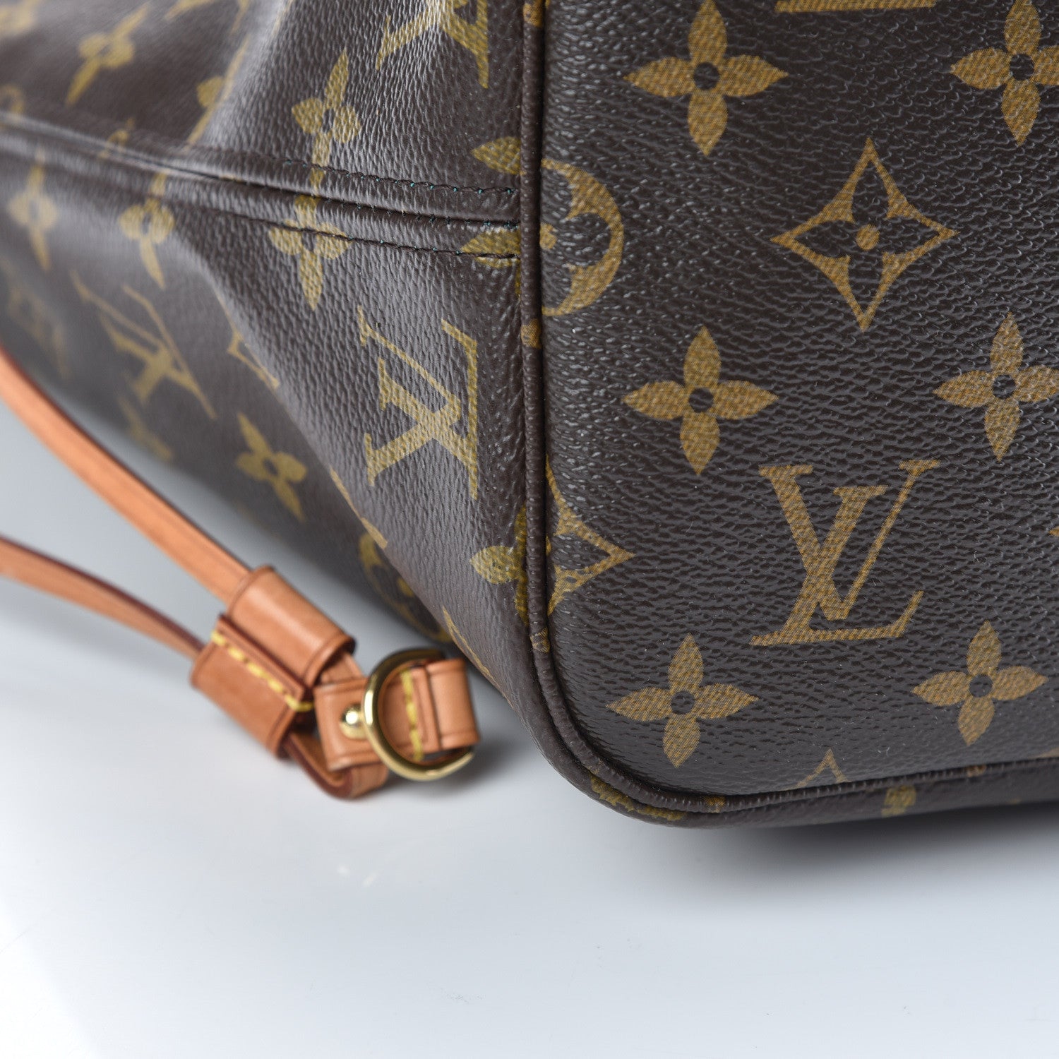 Louis Vuitton Monogram V Neverfull MM Turquoise 17 of 19