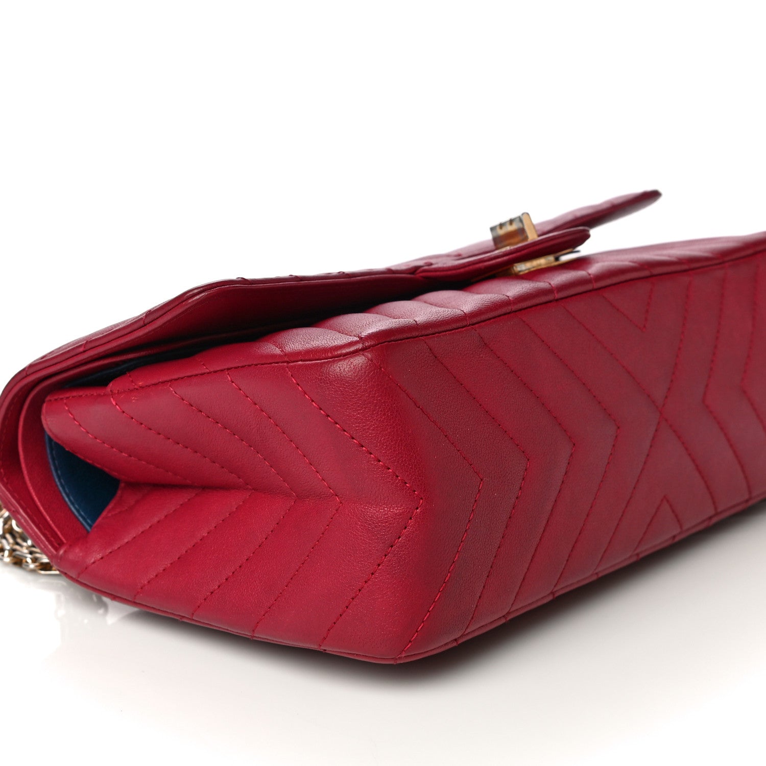 Chanel Calfskin Chevron Quilted 2.55 Reissue 225 Flap Red 9 of 25