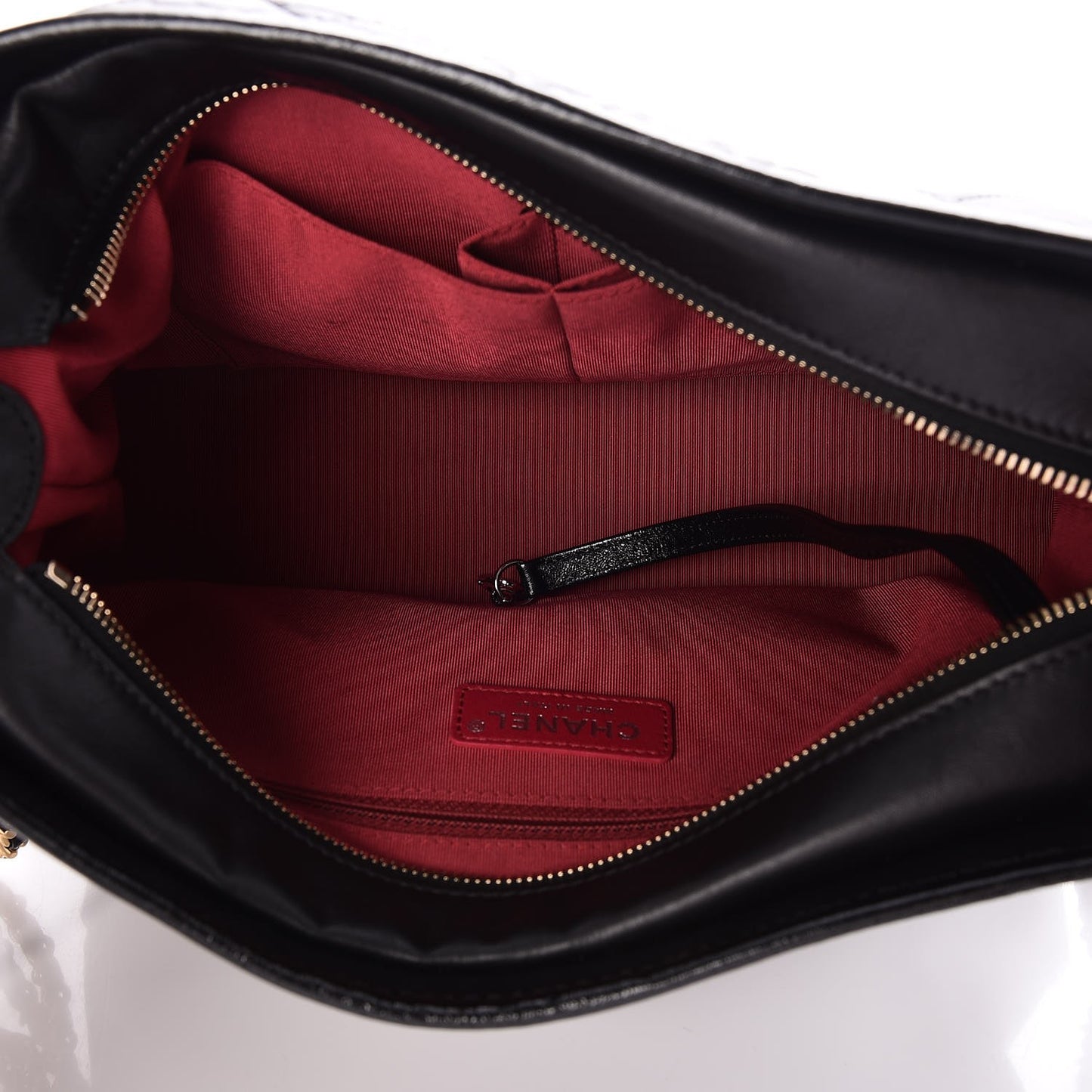 Aged Calfskin Quilted Medium Gabrielle Hobo Black