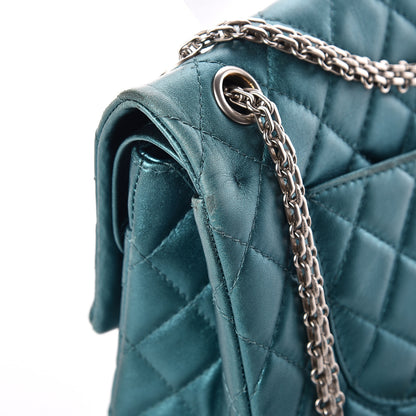 Chanel Metallic Calfskin Quilted 2.55 Reissue 226 Flap Turquoise 22 of 23