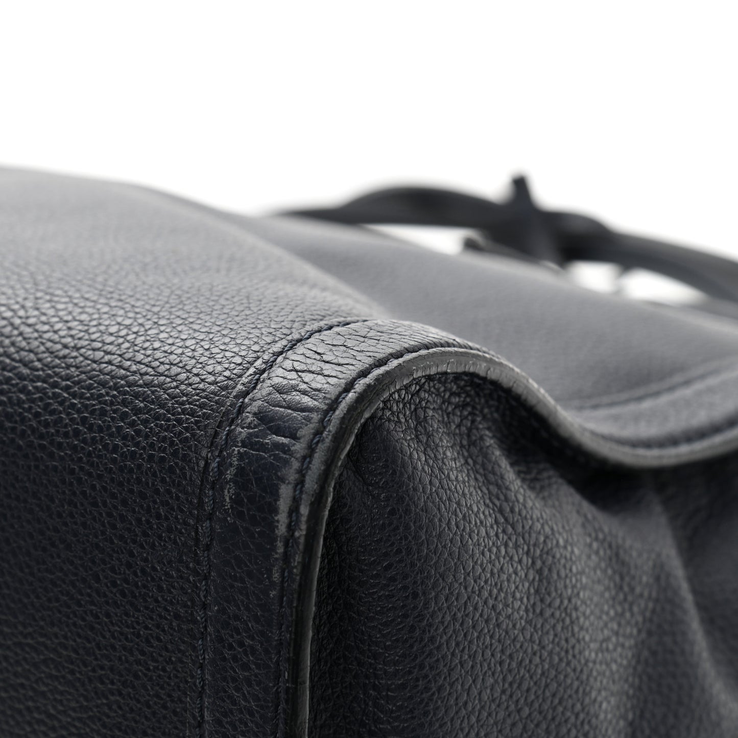 Pebbled Calfskin Large Skull Padlock Zip Around Tote Navy