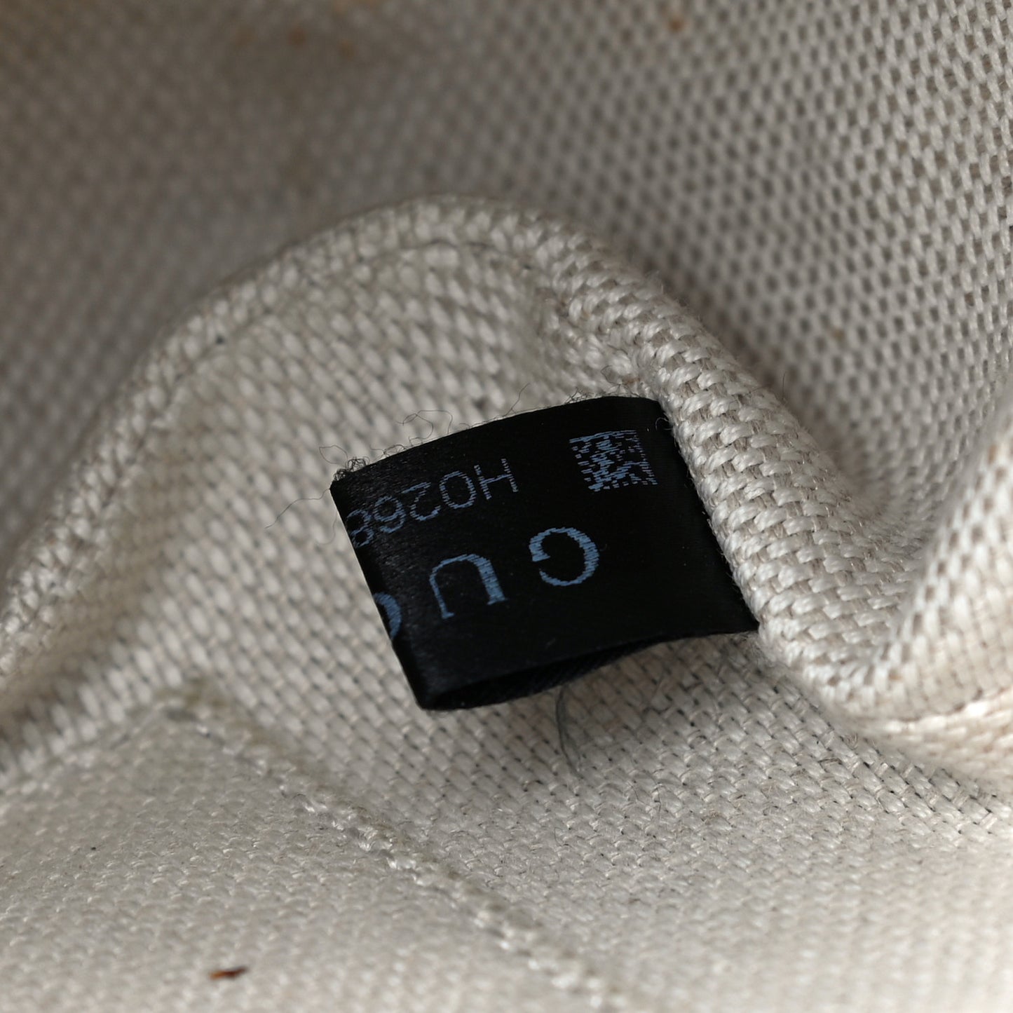 Pebbled Calfskin Small Soho Disco Bag Black