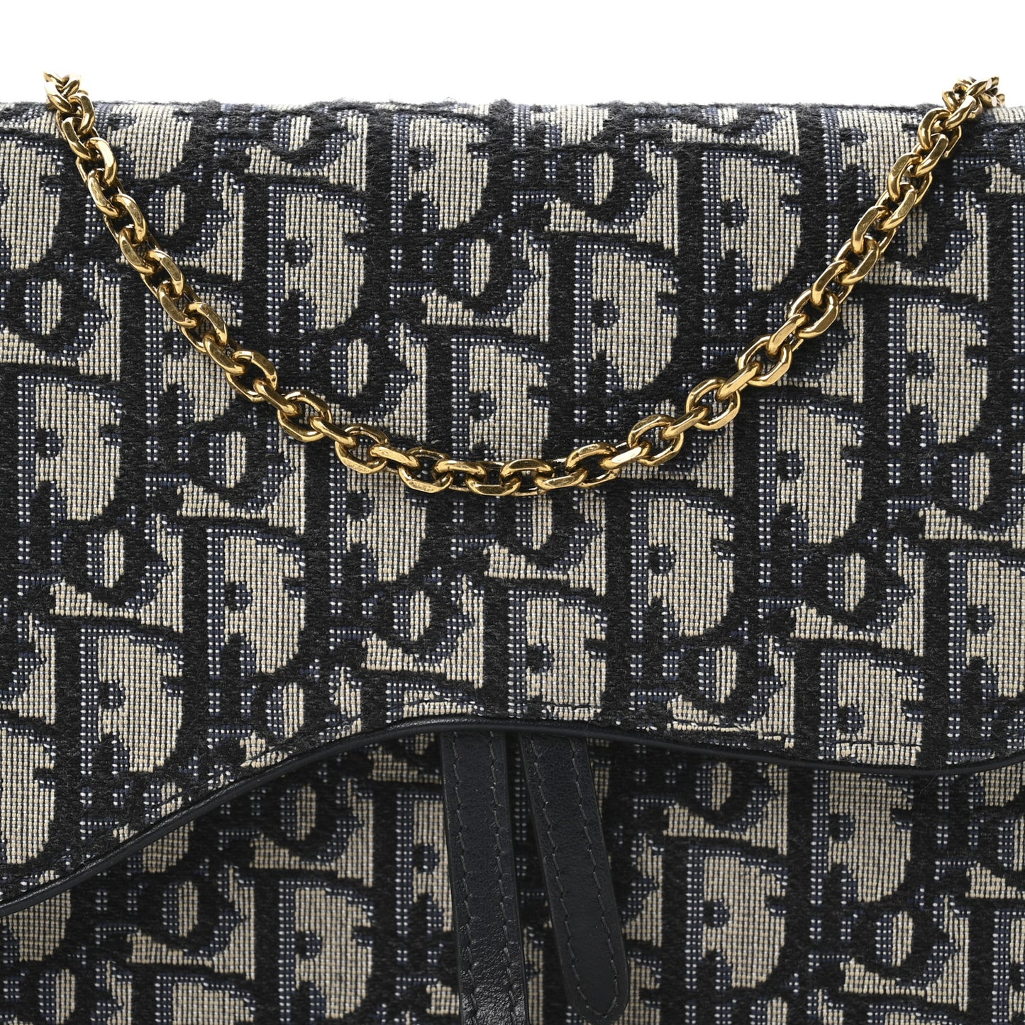 Oblique Saddle Chain Pouch Blue