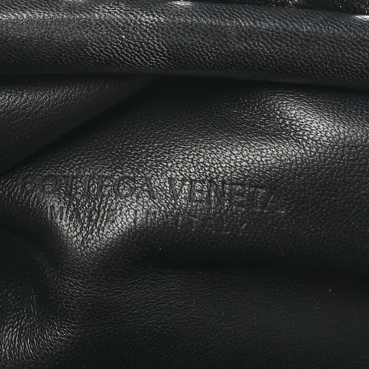 Bottega Veneta Nappa Zebra Print The Pouch Oversized Clutch White Black 6 of 9