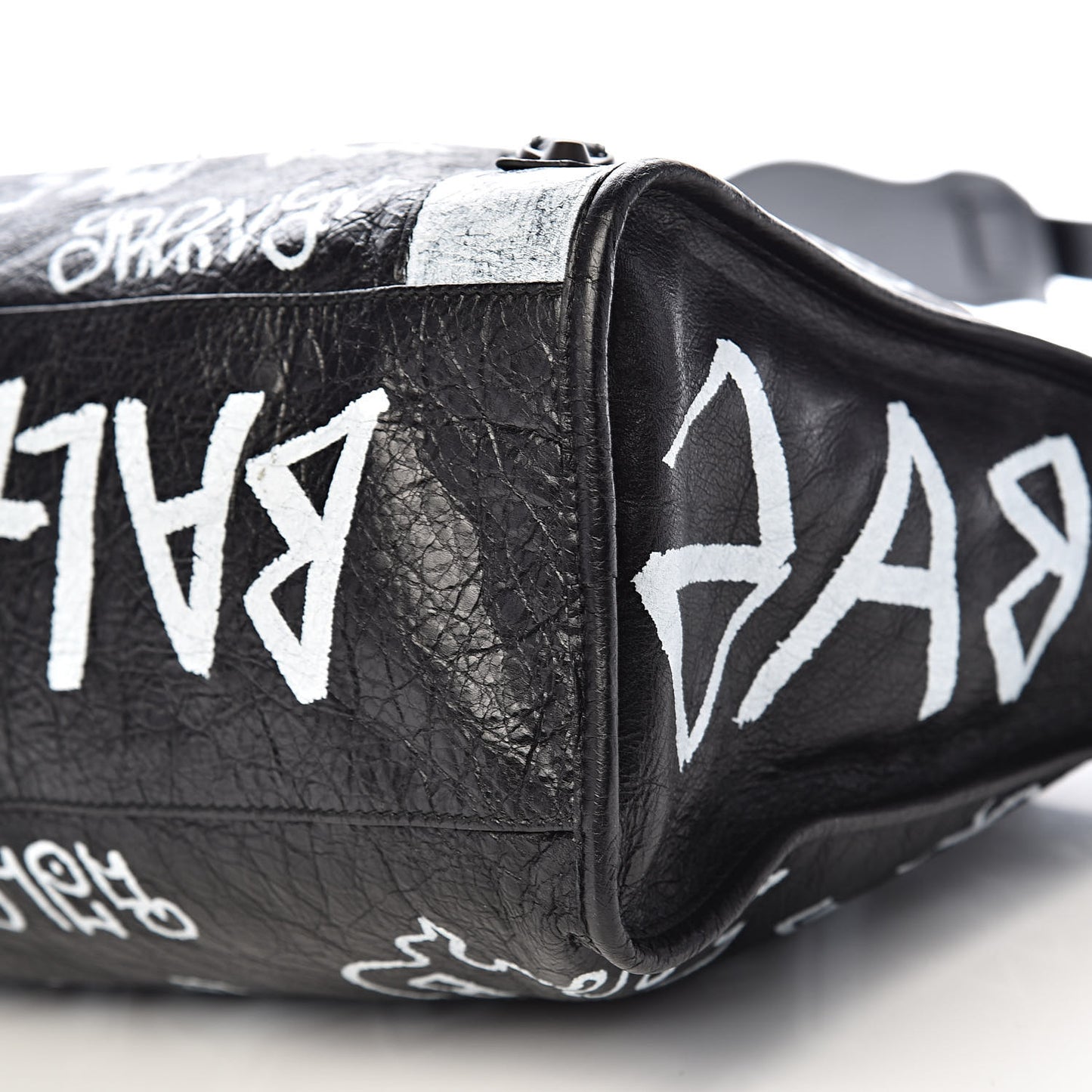 Agneau Arena Graffiti All Over Classic Hardware City Black White