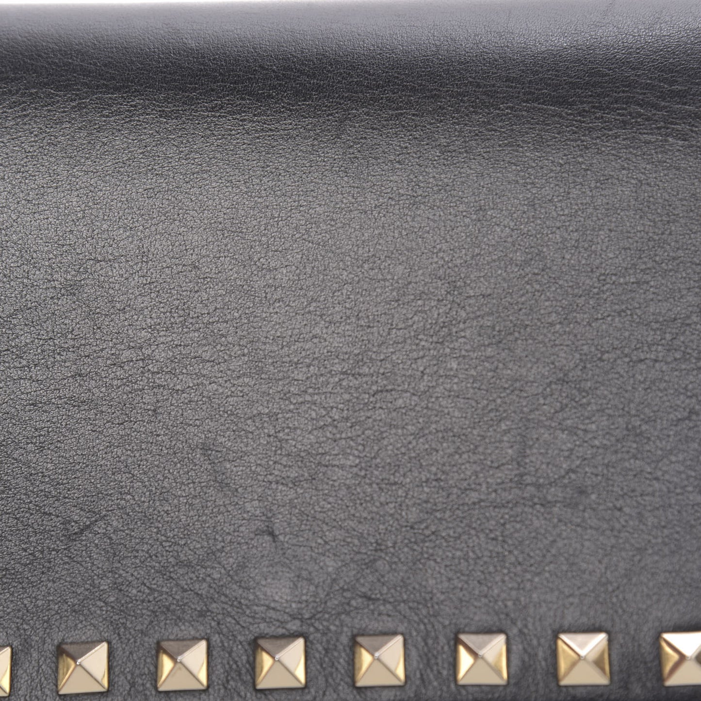 Calfskin Rockstud Wallet on Chain Black