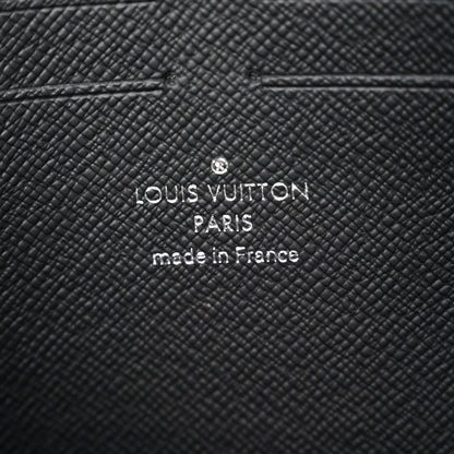 Louis Vuitton Damier Graphite Pochette Voyage MM 6 of 8