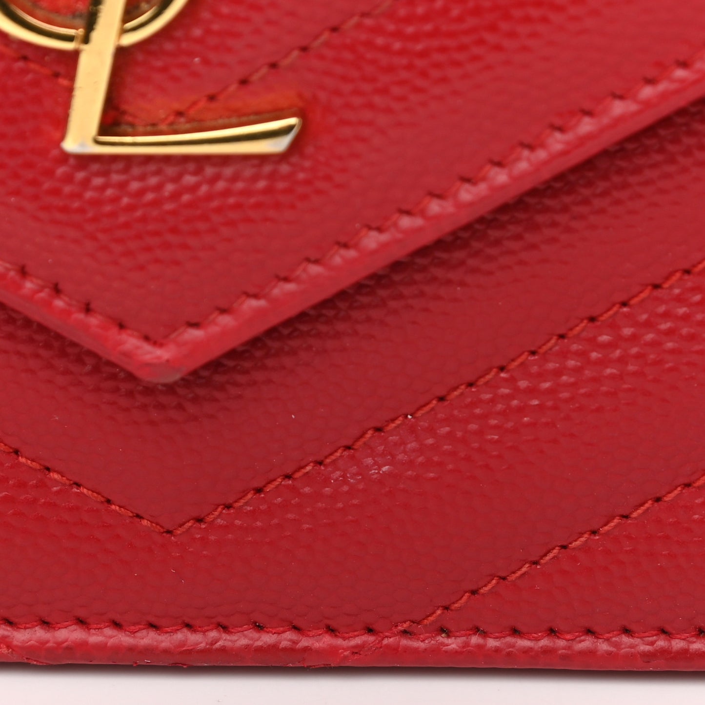 Grain De Poudre Matelasse Chevron Monogram Envelope Chain Wallet New Red