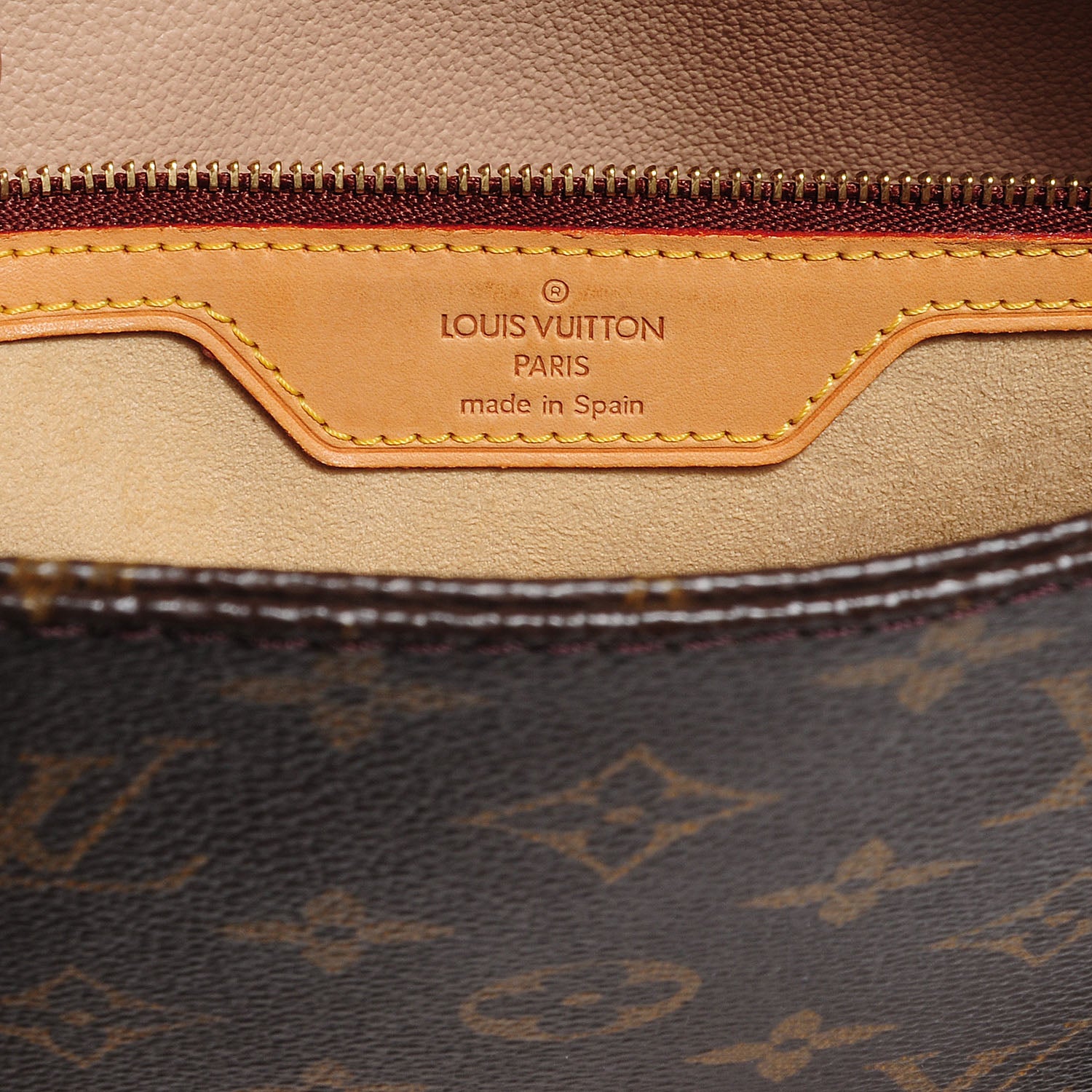 Louis Vuitton Monogram Luco 7 of 16