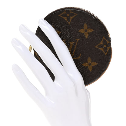 Louis Vuitton Monogram Round Coin Purse 2 of 10