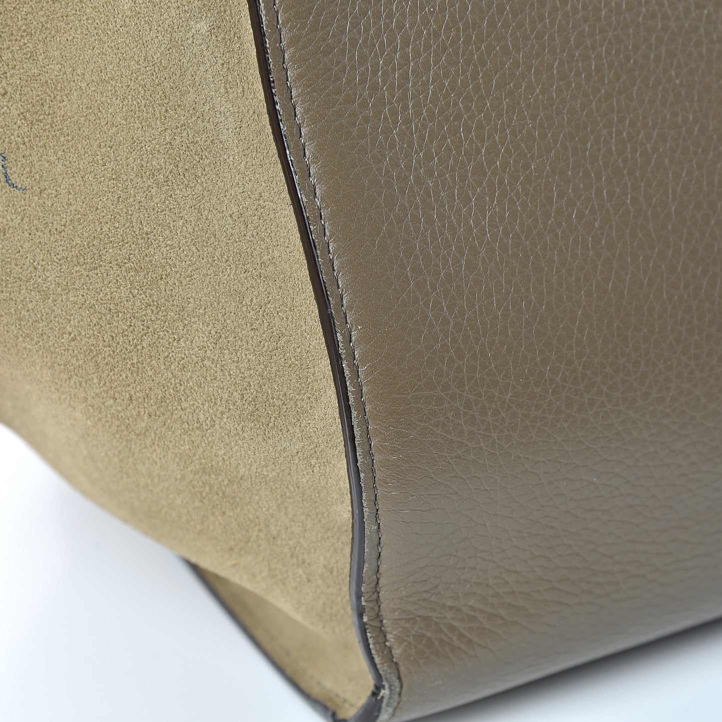 Drummed Calfskin Suede Small Trapeze Souris