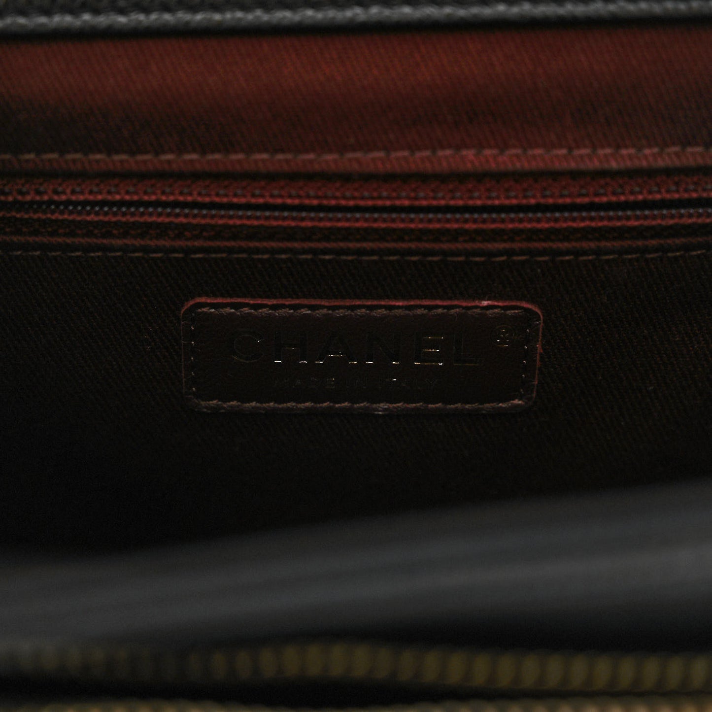Caviar Quilted Medium Business Affinity Flap Black