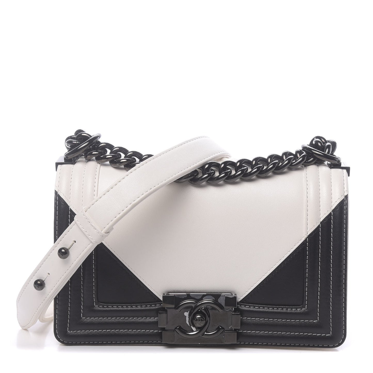 Lambskin Small Boy Flap So Black