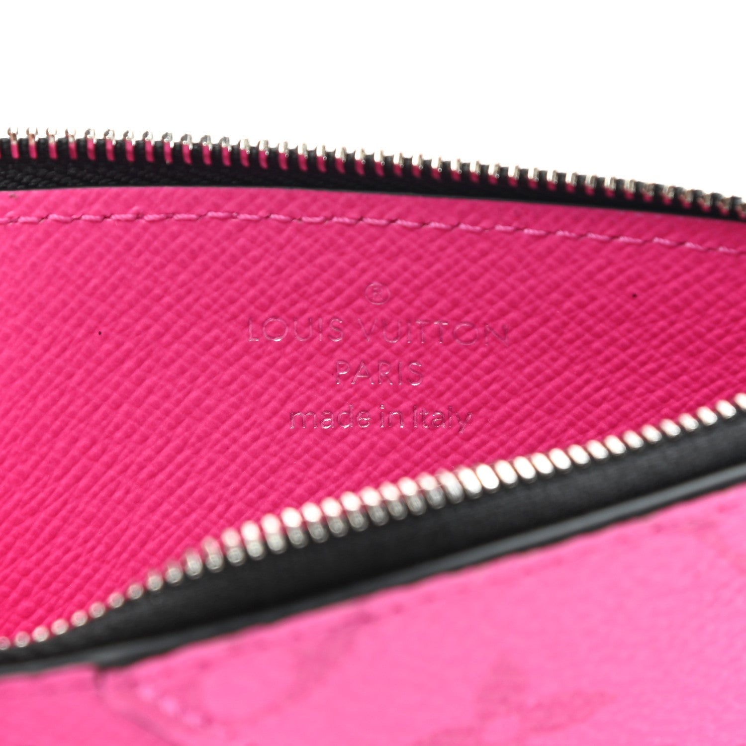 Louis Vuitton Taigarama Coin Card Holder Fuchsia 6 of 7