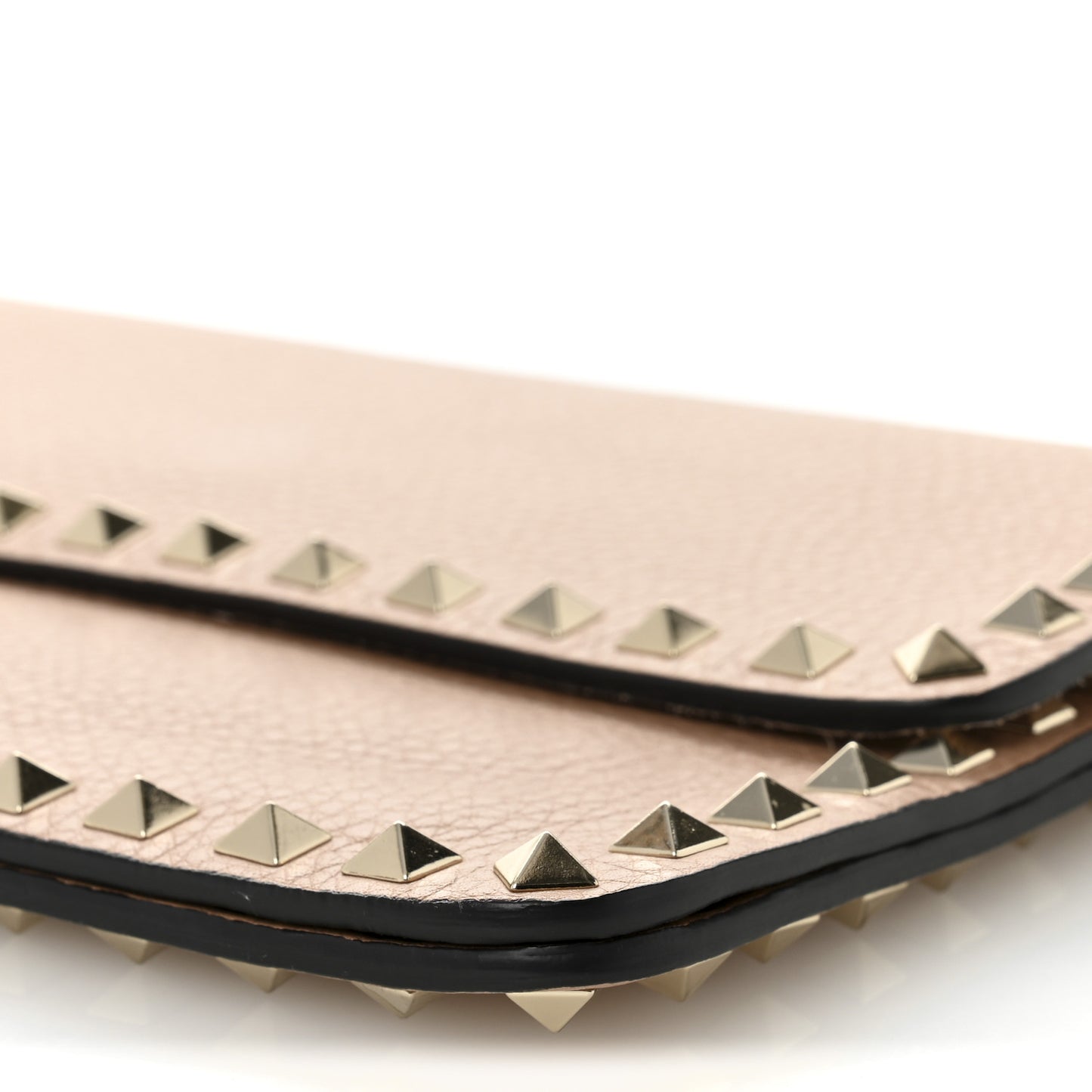 Grainy Calfskin Rockstud Chain Pouch Rose Cannelle