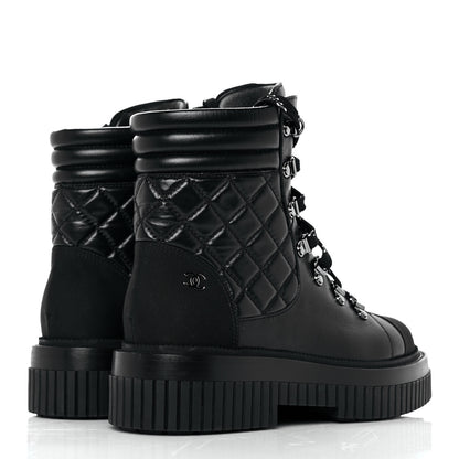 Chanel Calfskin Grosgrain Quilted Lace Up Boots 38 Black Grey 4 of 7