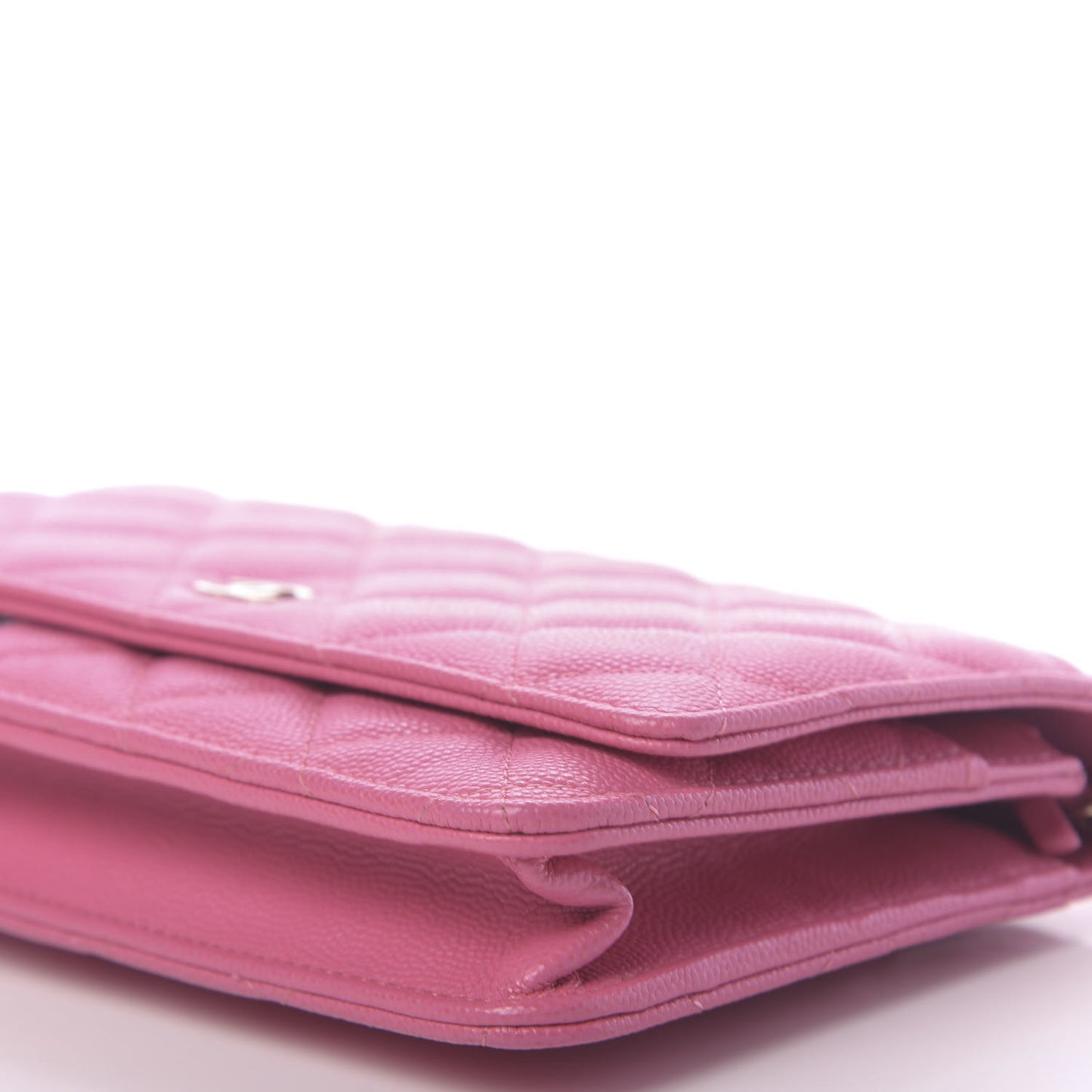 Caviar Quilted Wallet on Chain WOC Pink