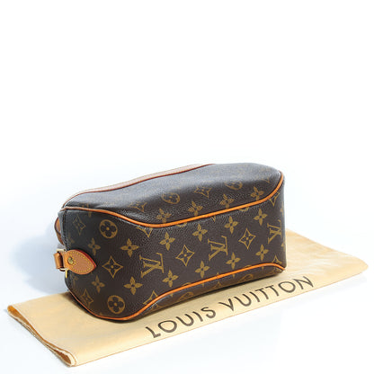 Louis Vuitton Monogram Blois 4 of 7