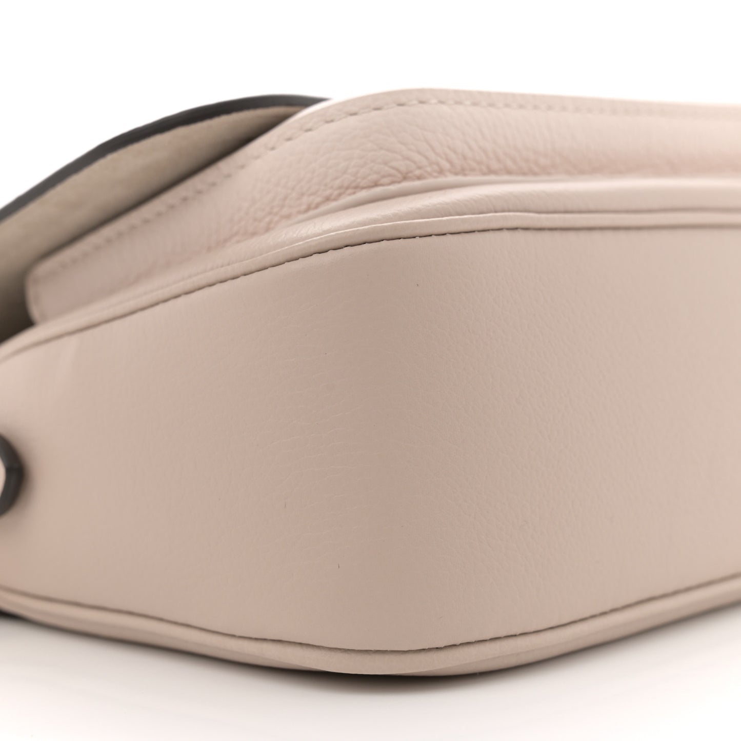 Grained Calfskin Lockme Tender Greige